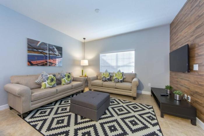 Last Minute Disney Getaway Townhouse with Private Pool. Book Now 17222