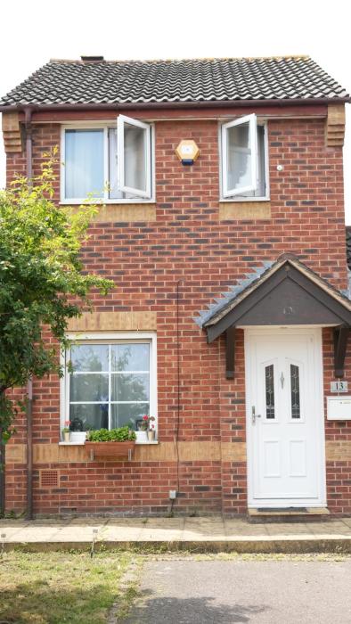 Apartment & Rooms in London