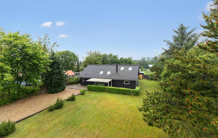 Gorgeous Home In Tarm With Sauna