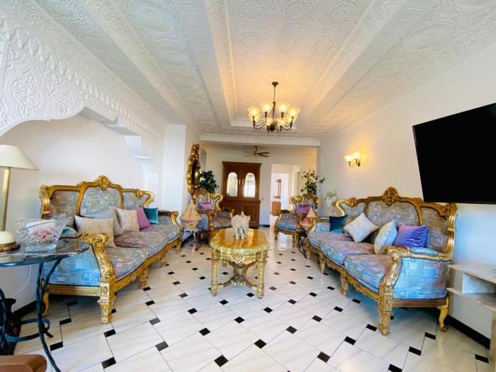 Spacious City Centre Apartment in Tangier