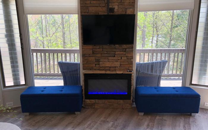 Chalet 40 - Sip Coffee on the Wraparound Deck with Treetop Views