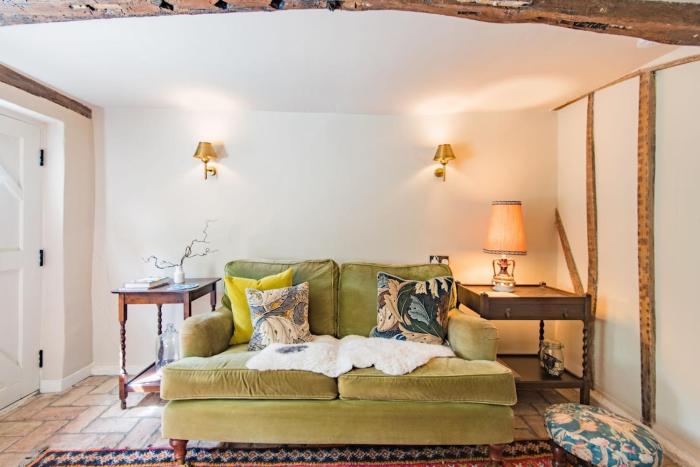 Berties Cottage by Keepers Cottages