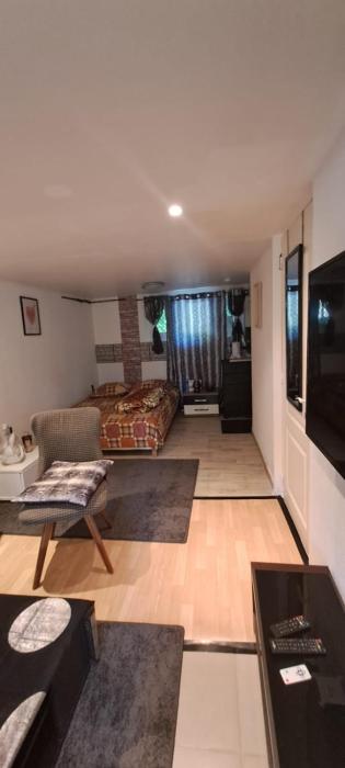 Studio indépendant - chambre privé confortable & tv canal plus