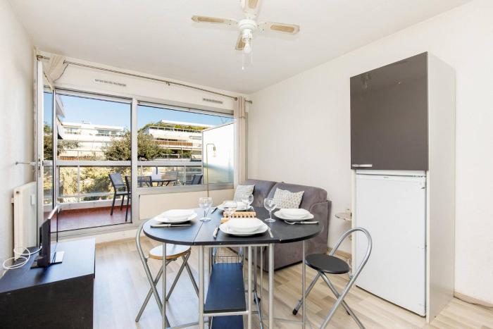 COCO - Beau 2 P climatisé wifi terrasse piscine