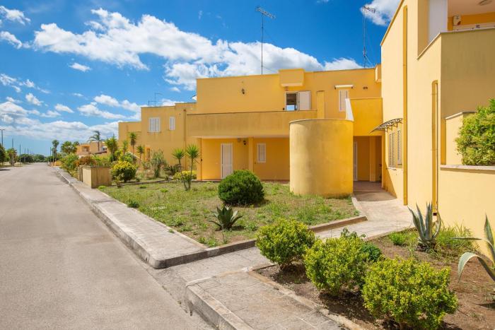 Torre Saracena Apartment by BarbarHouse