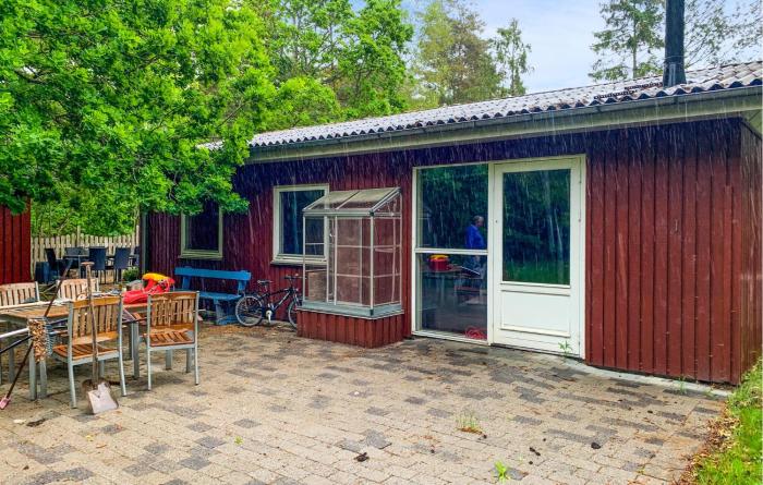 Three Bedroom Cozy Home In Ebeltoft