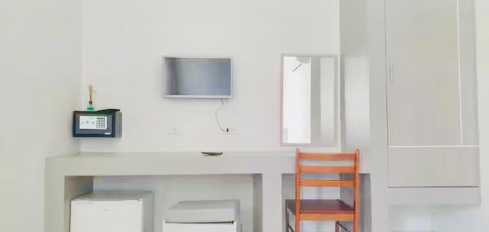 SET INN restaurant & bar 1 & 2