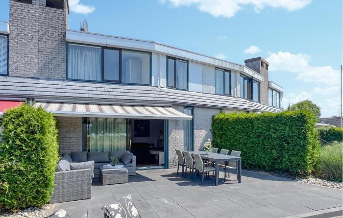 Three Bedroom Awesome Home In Lemmer