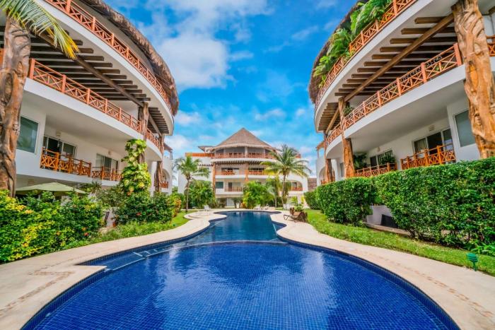 Modern 3BR Condo in the Center of Playa del Carmen - Muuyal 304