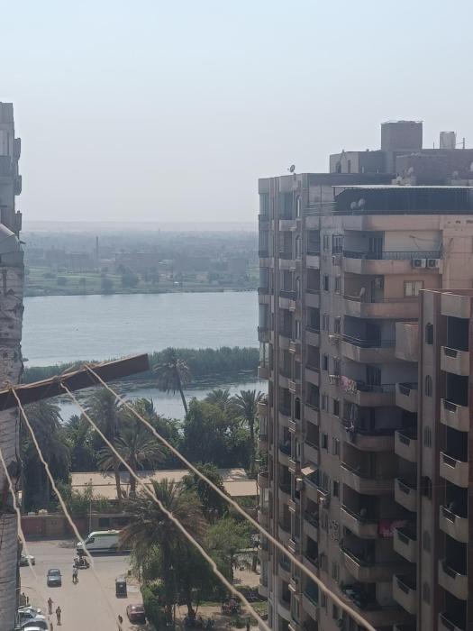 شقة كاملة لايجار غرفتين نوم ورسيبشن