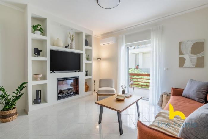 Athens Riviera APT, Near Seaside with Private Parking