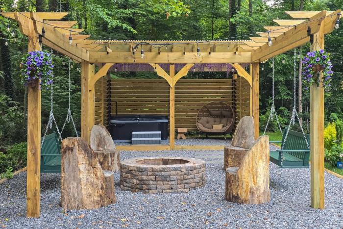 Hot Tub, Fire Pit and Patio A-Frame Stafford Cabin