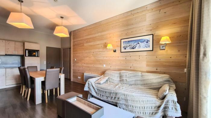 Résidence Le Panoramic - Appartement spacieux · Départ et retour skis aux pieds · Piscine · Parking inclus · Spa MAE-3063