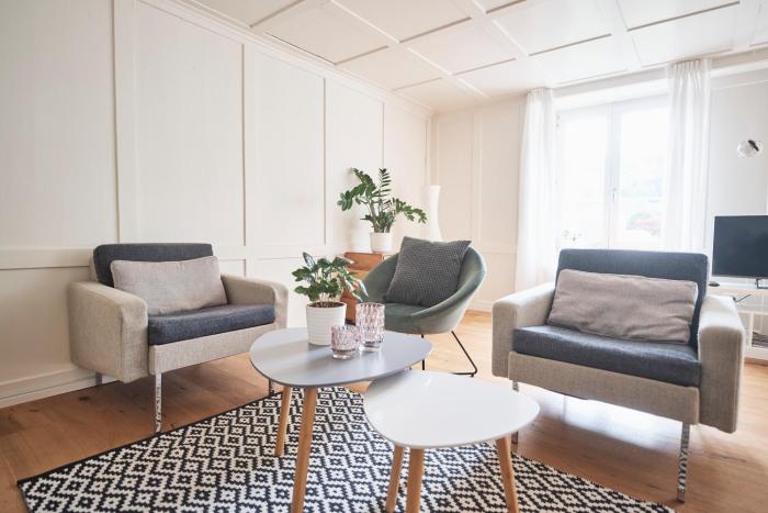 fabrikzeit-bijou-glarus - Blick auf Berge