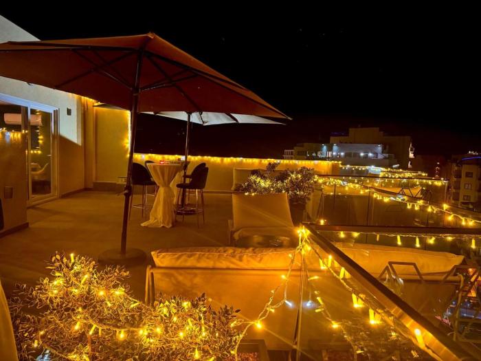 Stillel SkyLounge Suites