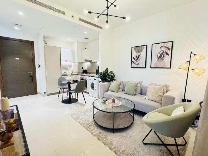 Creek Views 1 BR, Mins to Downtown in Sobha Creek Vistas