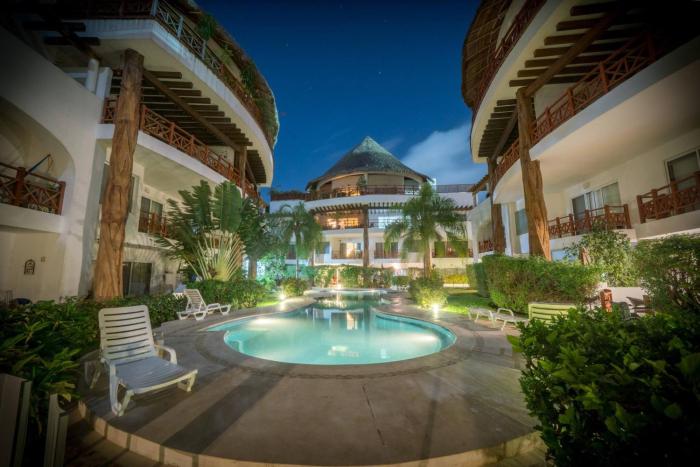 2 BR Condo with Pool & Gym - Calm Near to the Beach - At Quadra Alea - Xaman 201