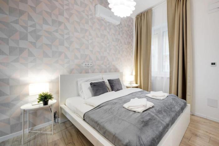 Modern New & Central