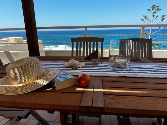 Sisi Blue Seafront Apt