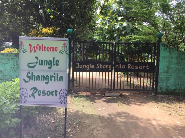 jungle shangrilla resort