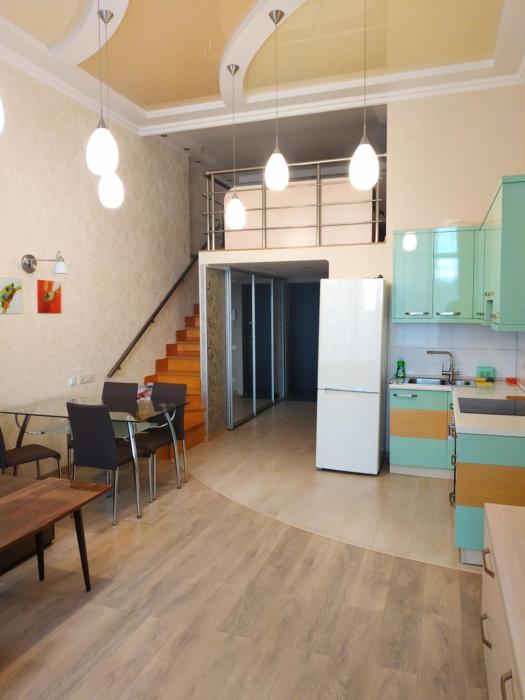 Апартаменты 1-я линия от моря "Руслан и Людмила"