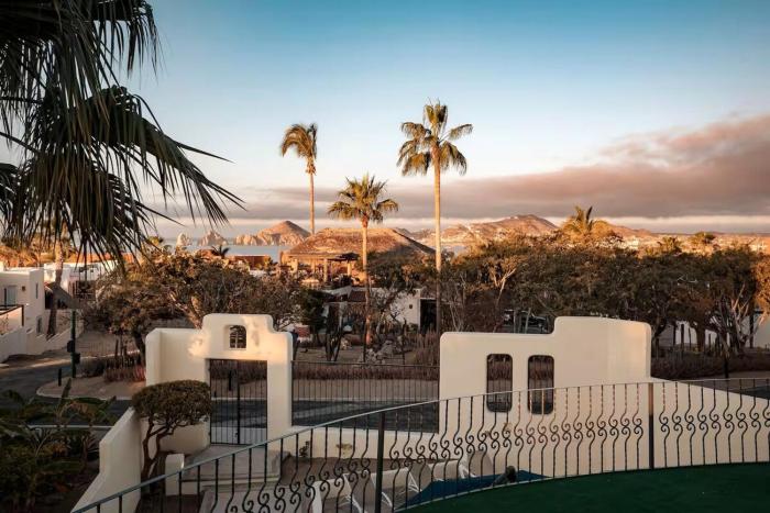 Casa Reyes, Casa Reyes Family Oasis, Heated-Pool & Amazing Views