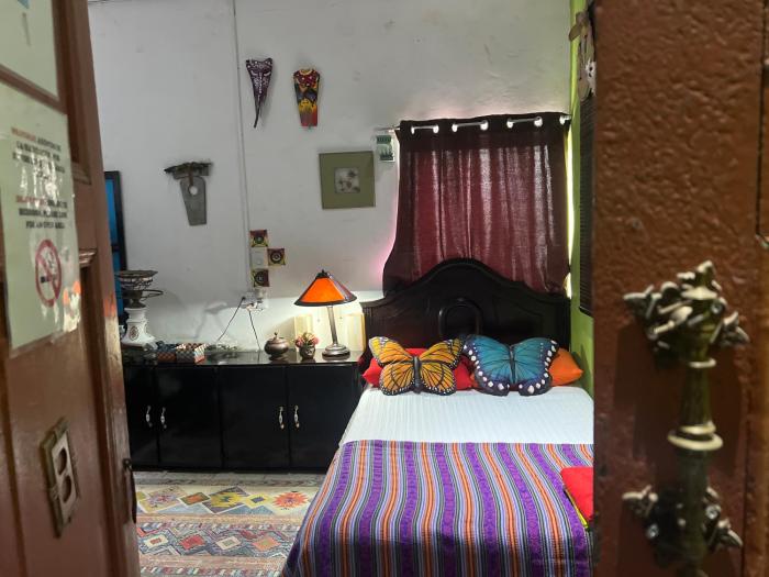 Mendoza’s GUESTHOUSE