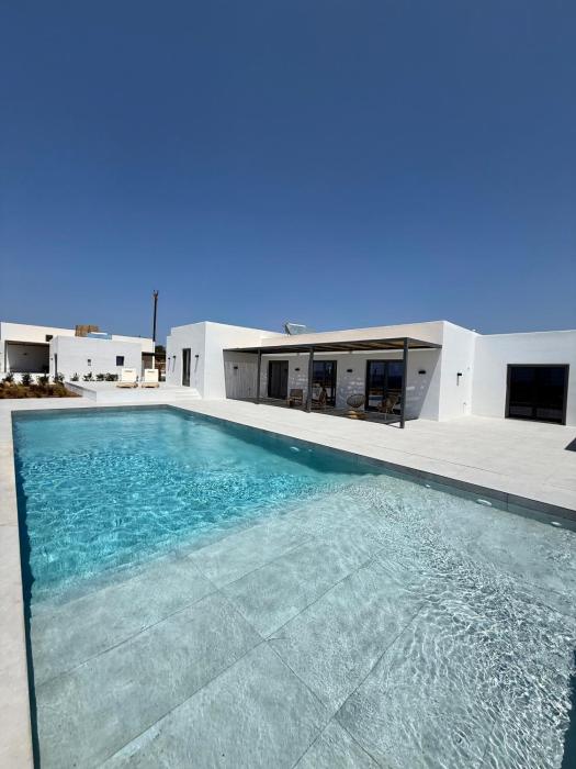 Faragas Hill Euphoria Villa