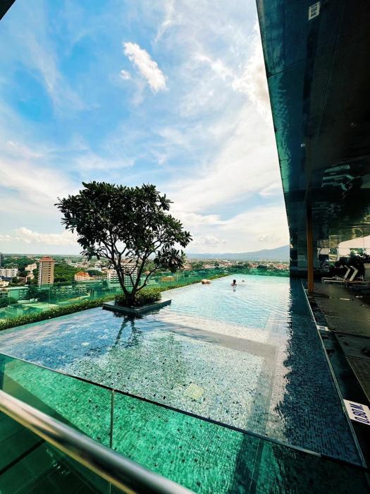 The Astra Condo, Downtown