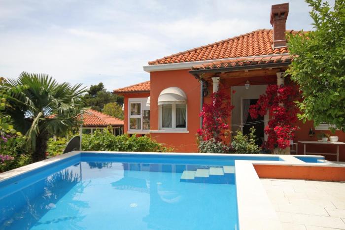 Seaside family friendly house with a swimming pool Mlini, Dubrovnik - 2145