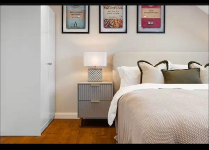 Studio Room- En-suite & Kitchenette Seven Sisters