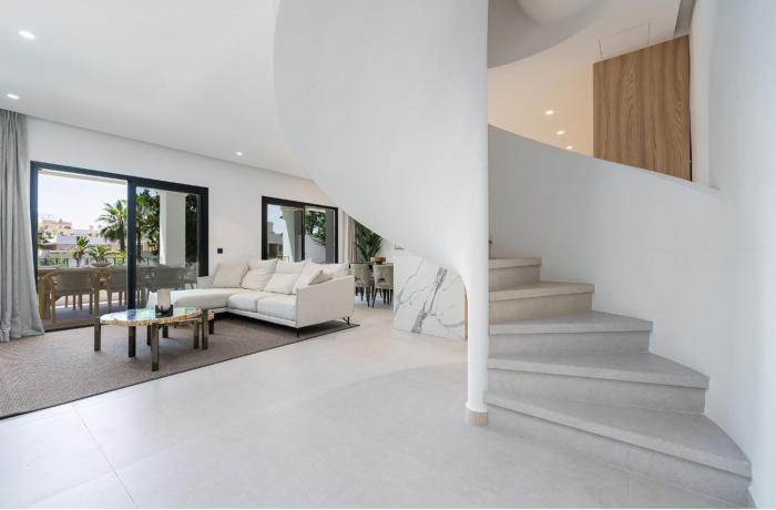 Triplex en Aloha Gardens, 4 habitaciones