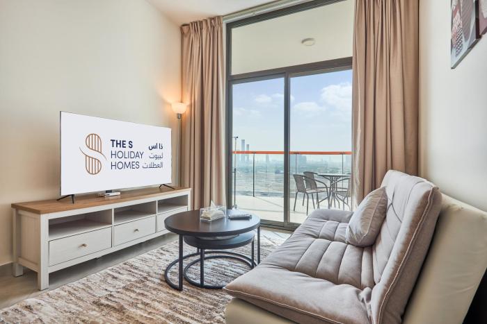 One Bedroom Apartment in Binghatti Avenue by The S Holiday Homes