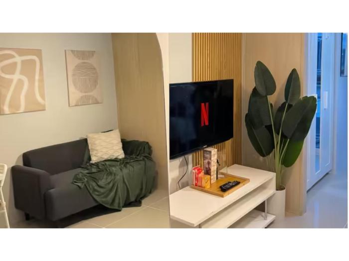 Entire Apartment in Makati City with FAST WIFI