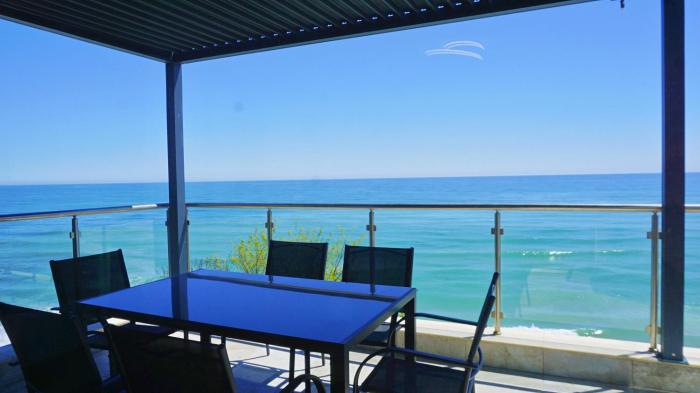 Byala Cliff Sea View Suite