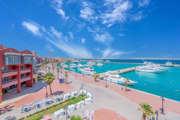 Outstanding Apartment with Marina Hurghada view