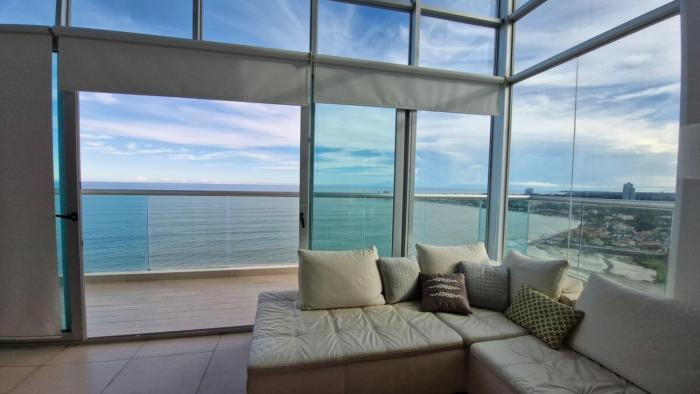 Loft Style Beachfront Apartment