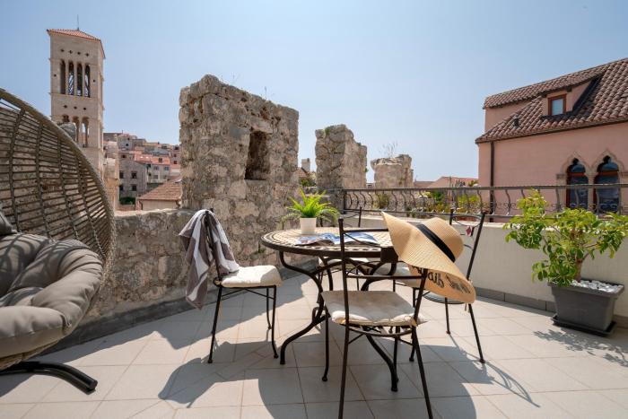 Main Square Loft - ZF Hvar