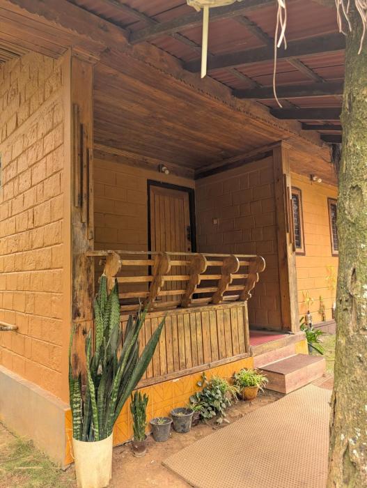 Escape Natural Farm Stay - Woodhouse 2