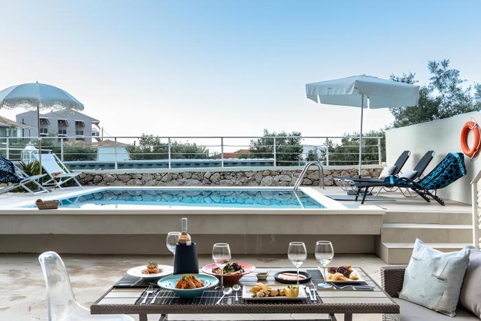 Evagelia Luxury Apartment 3