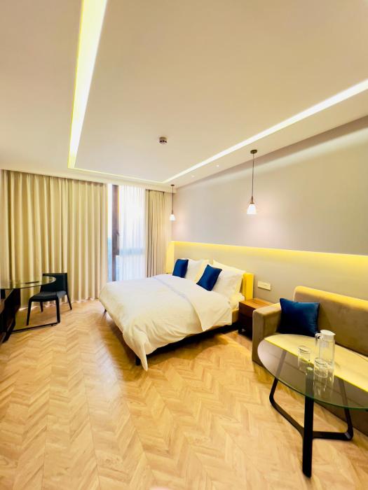 Luxury Studio Apartment - 5th Floor