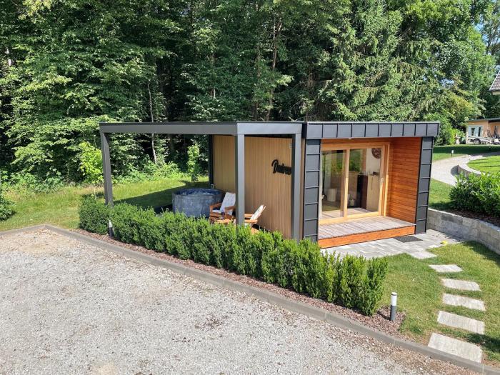 DESIREE with Sauna&HotTube at Potatoland Lux Resort