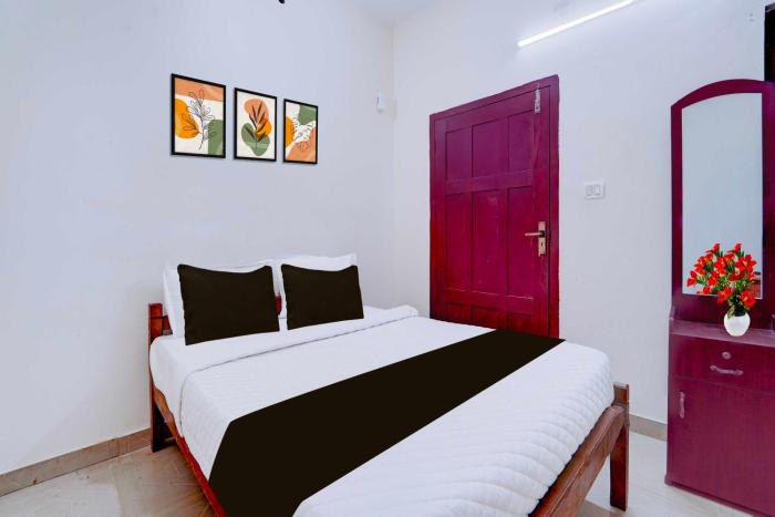 Townhouse Kunchithanny Road Munnar