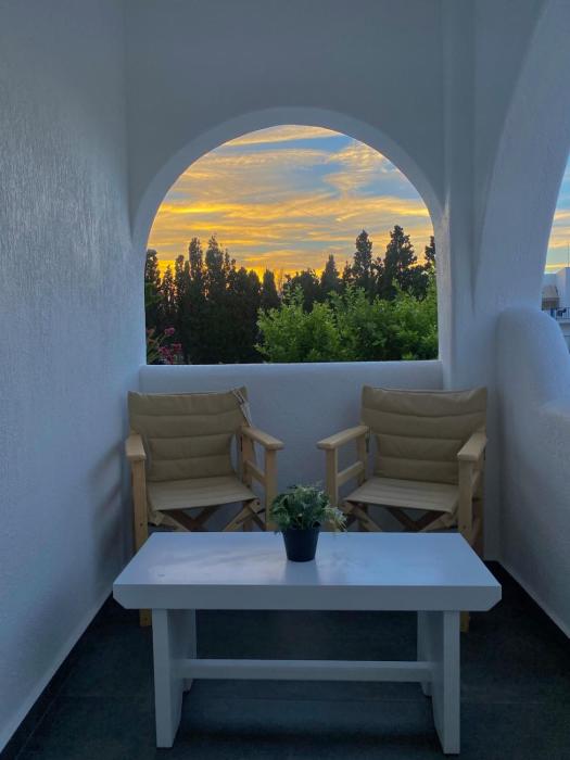 Central Parikia Stay