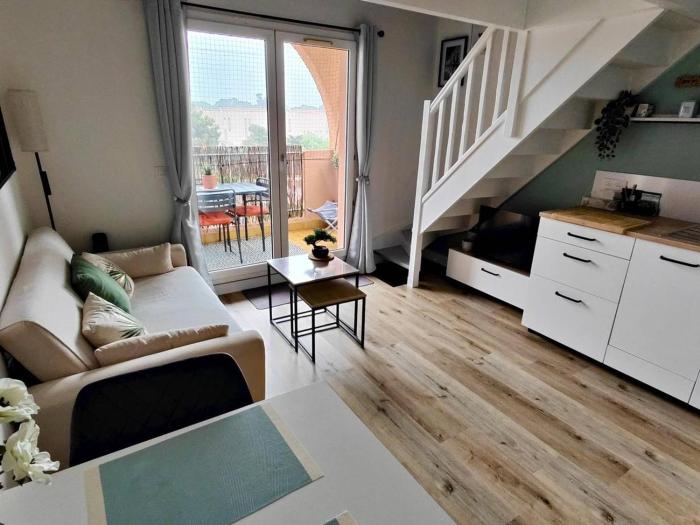 Sublime T2 Mezzanine rénové, climatisé, parking - Argelès-sur-Mer - FR-1-388-235
