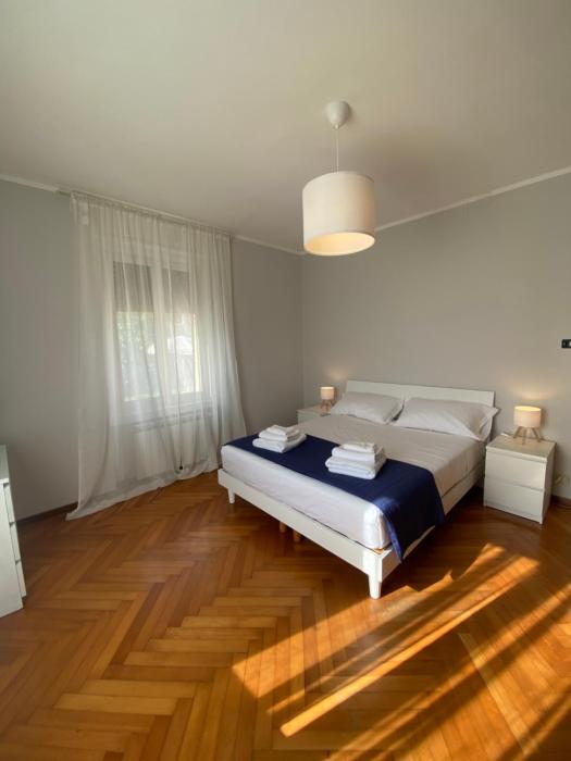 Casa Vacanza Alle Pratoline covered parking for bicycles and motorcycles