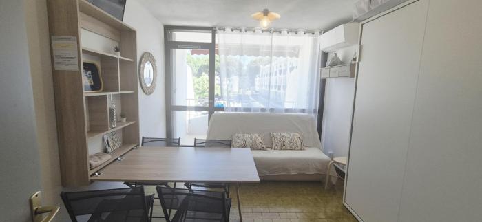 Studio cv, parking, plage 5 mn