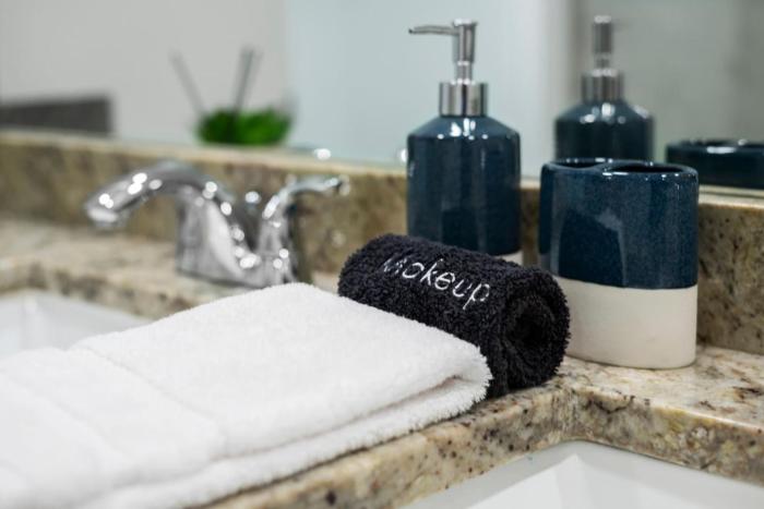 The Jupiter Hideaway