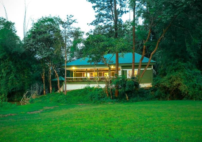 Tusker Inn Forest Lodge