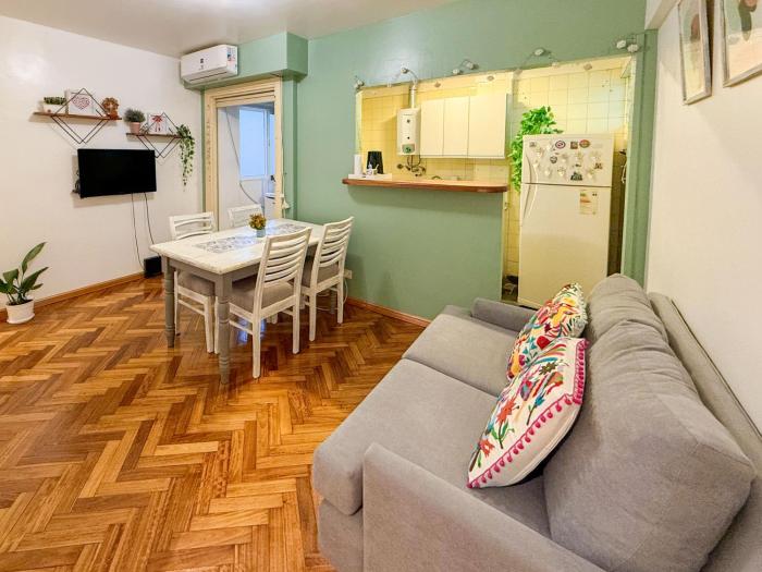 Cozy 1-BR Apartment in Prime Palermo Location
